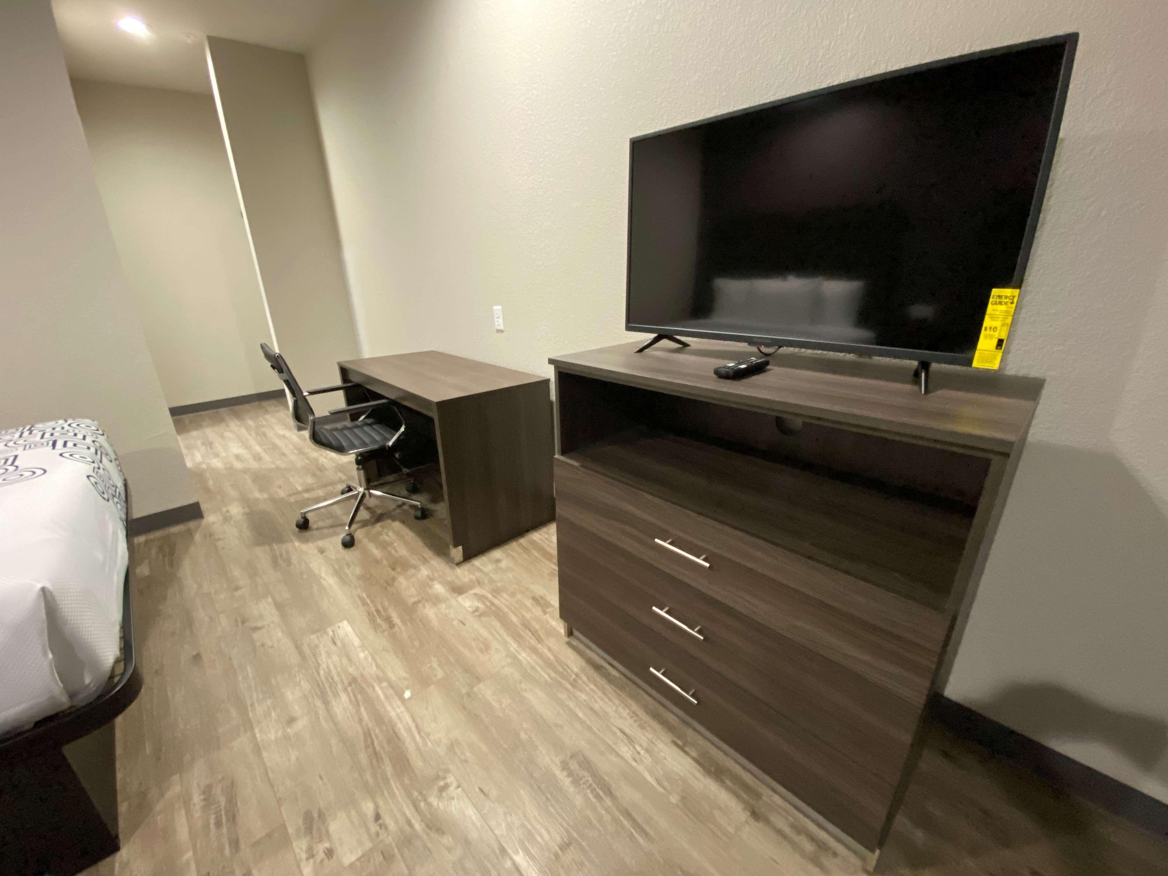 Surestay Plus Hotel By Best Western Ada Екстериор снимка